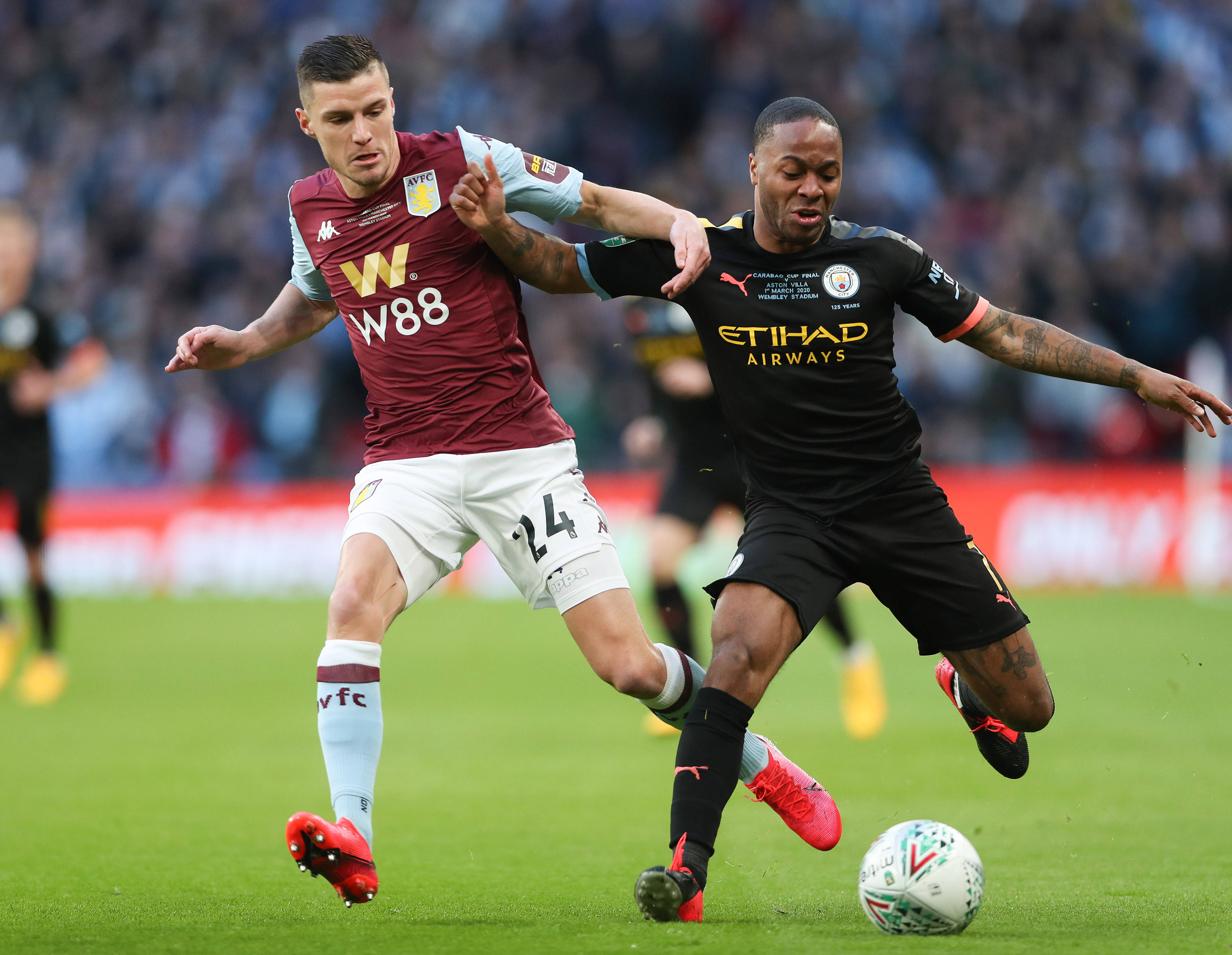 爱德华兹全场0失误！芬奇：把球扔向篮筐，那就不会失误了（爱德华兹整场零失误！芬奇打趣：把球往篮筐一扔，就没有失误了）