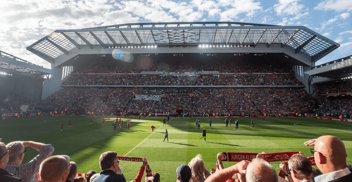 记者：迈阿密国际将免签26岁阿根廷边后卫穆拉，双方签约3年（记者：26岁阿根廷边后卫穆拉将自由转会迈阿密国际，签约三年）