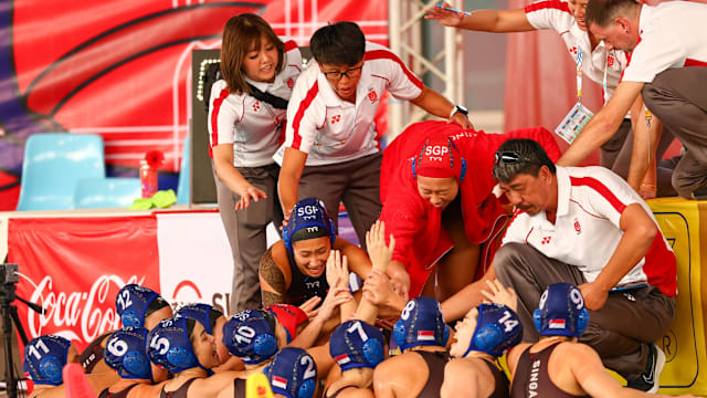 丹麦后卫：染红前球队完全掌控了比赛，这是生涯中最糟的经历（丹麦后卫直言红牌前球队完全主导比赛：职业生涯最糟一次）