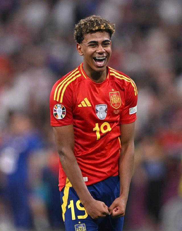 欧协联前瞻：奥洛穆茨主场成绩坚挺，波兹南莱赫近期状态平平（欧协联前瞻：奥洛穆茨主场稳定，波兹南莱赫状态一般）