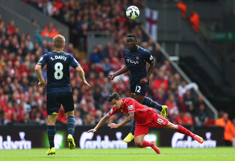 记者：内马尔已正常参加训练，能够参加周六桑托斯的保级战（记者称内马尔已恢复正常训练，周六可出战桑托斯保级大战）