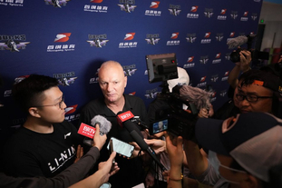 洛卡特利：我们得承担责任，我们必须进世界杯也必须做得更多（洛卡特利：责任在我们，必须打进世界杯并付出更多）